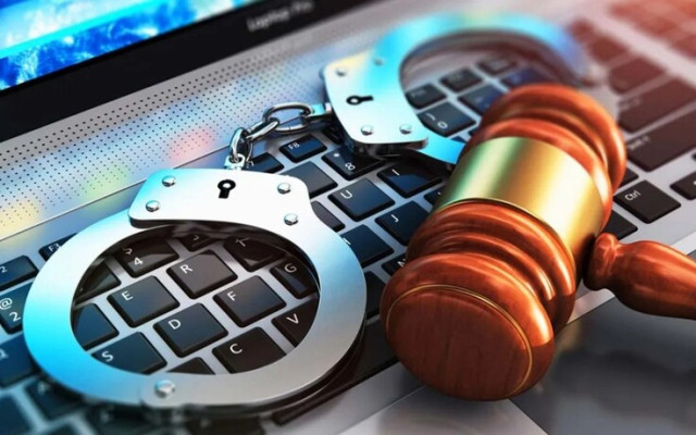Handcuff and Gavel